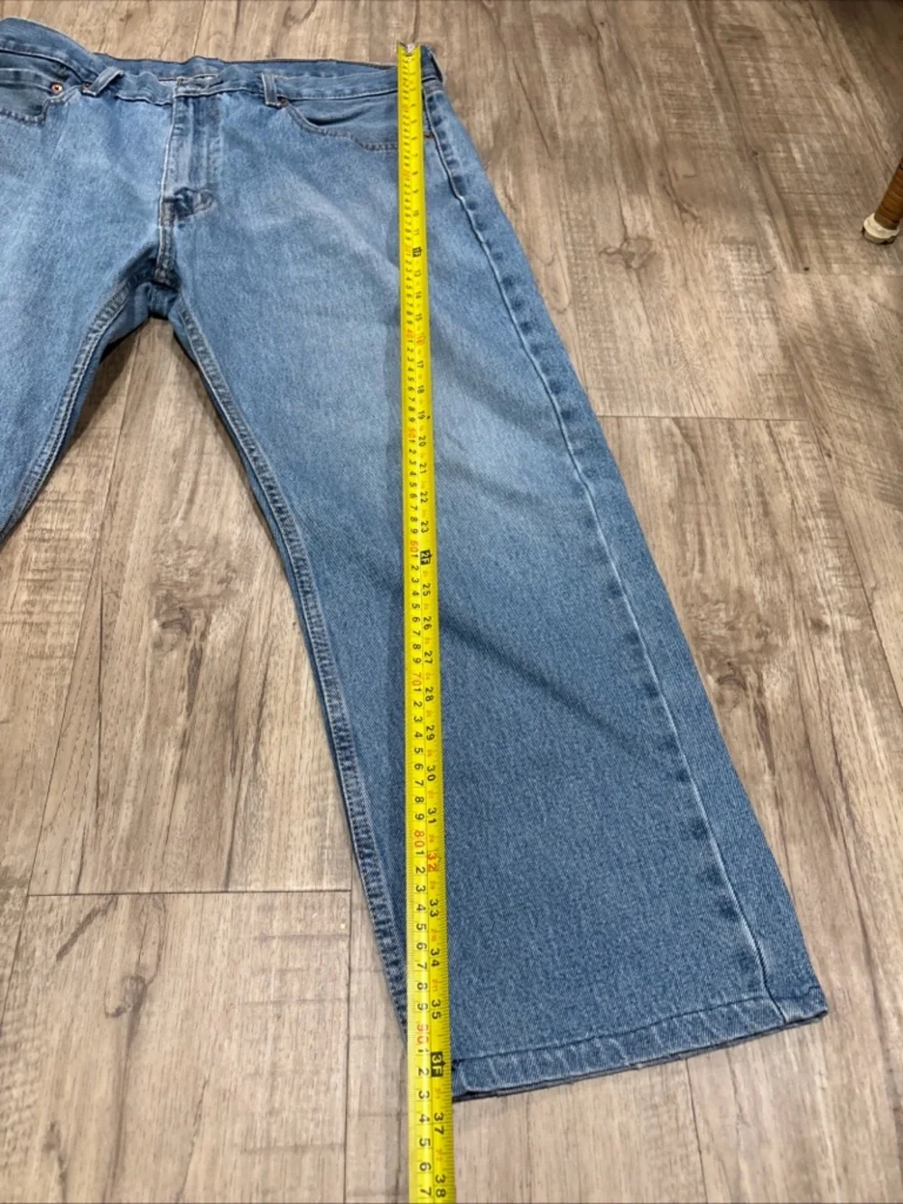 Levi's Men's Light Blue Straight‑Leg Jeans with Leather Patch - Picture 8 of 9